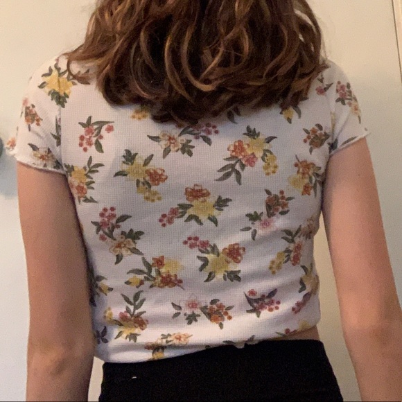 COTTON ON CROP FLORAL - Picture 3 of 3